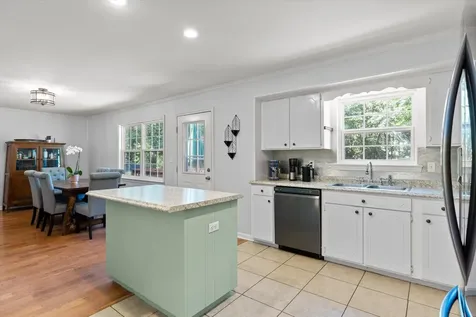 404 Lark Lane Chattanooga TN 37415