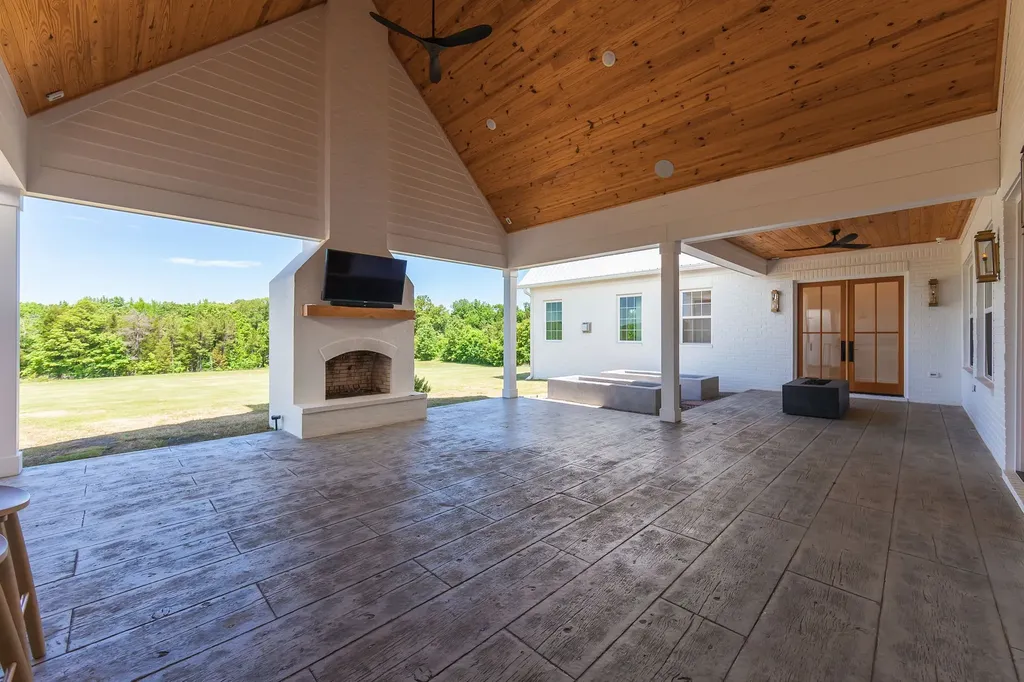 60 Proctor Road Henderson TN 38340