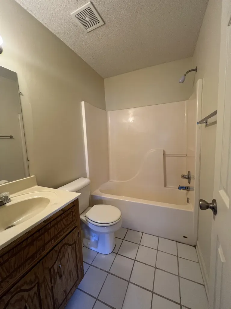 132 Ballygar Street Clarksville TN 37043