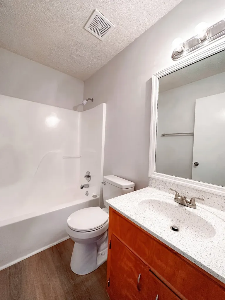 470 Martha Lane Clarksville TN 37043