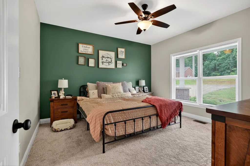 2011 Bear Creek Point Cookeville TN 38506