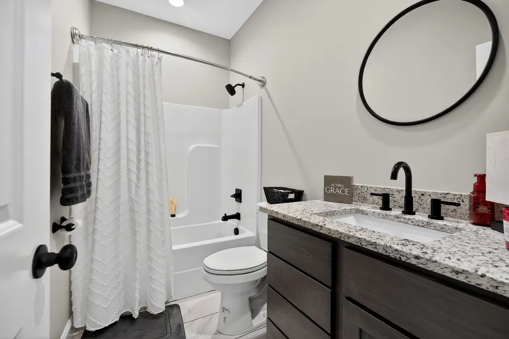 2011 Bear Creek Point Cookeville TN 38506