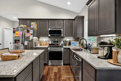 2011 Bear Creek Point Cookeville TN 38506
