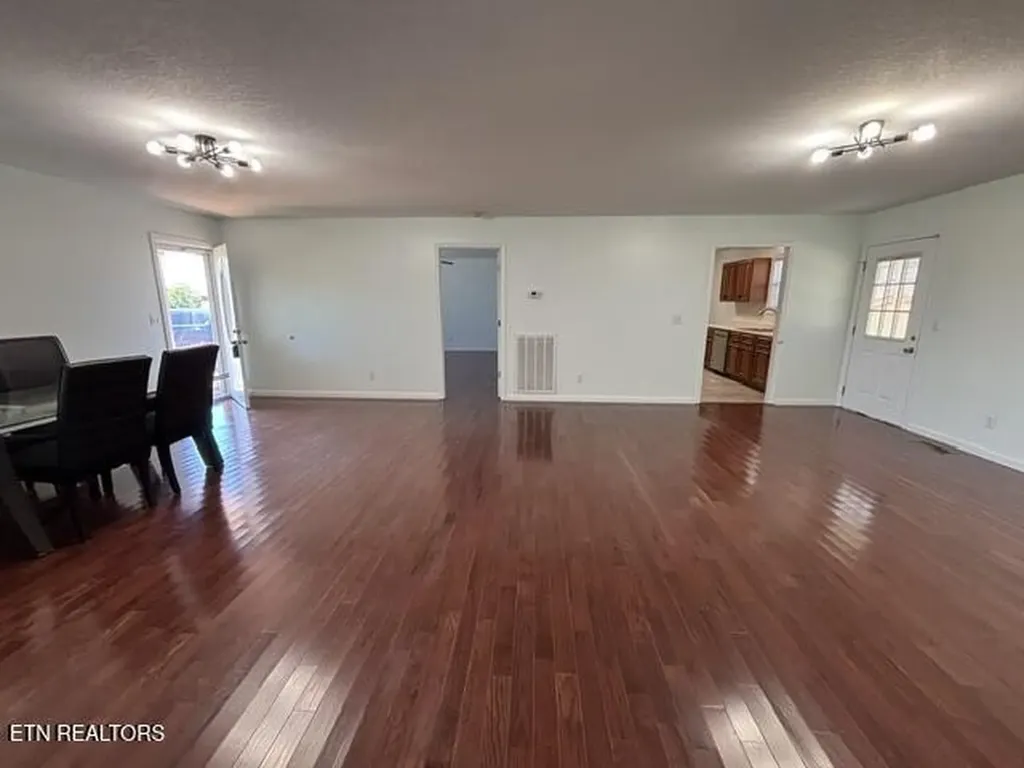 304 Ashton Way Madisonville TN 37354