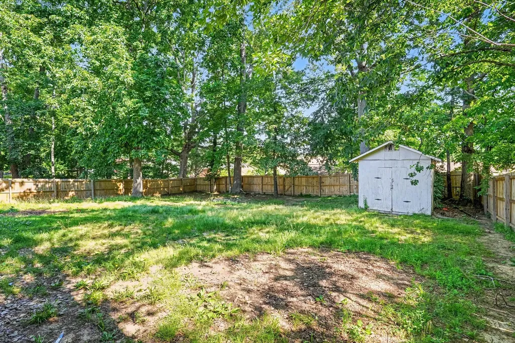 217 Bob White Drive Clarksville TN 37042