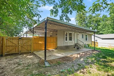 217 Bob White Drive Clarksville TN 37042