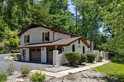135 Palisades Drive Signal Mountain TN 37377