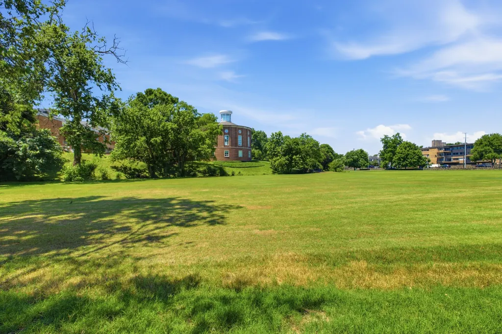 3909 Whitland Avenue Nashville TN 37205