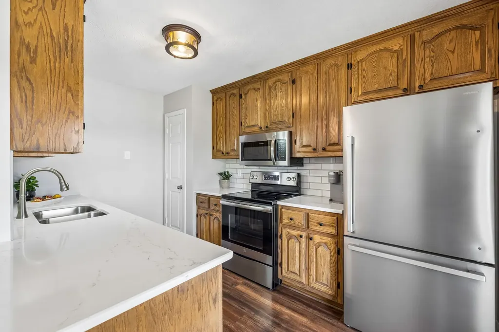 4245 James Stone Road Cedar Hill TN 37032