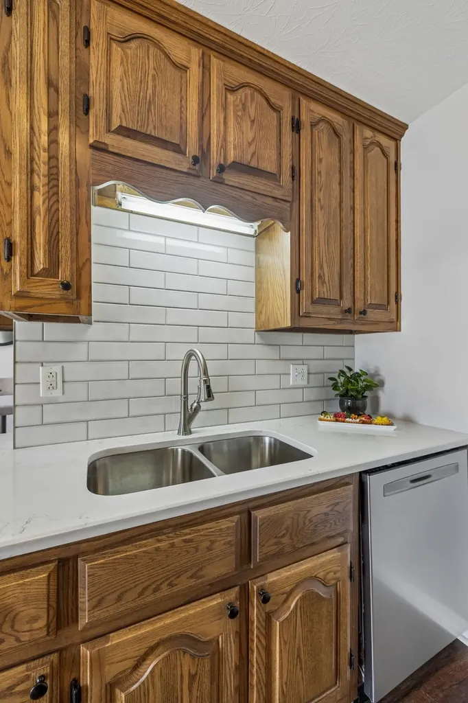 4245 James Stone Road Cedar Hill TN 37032
