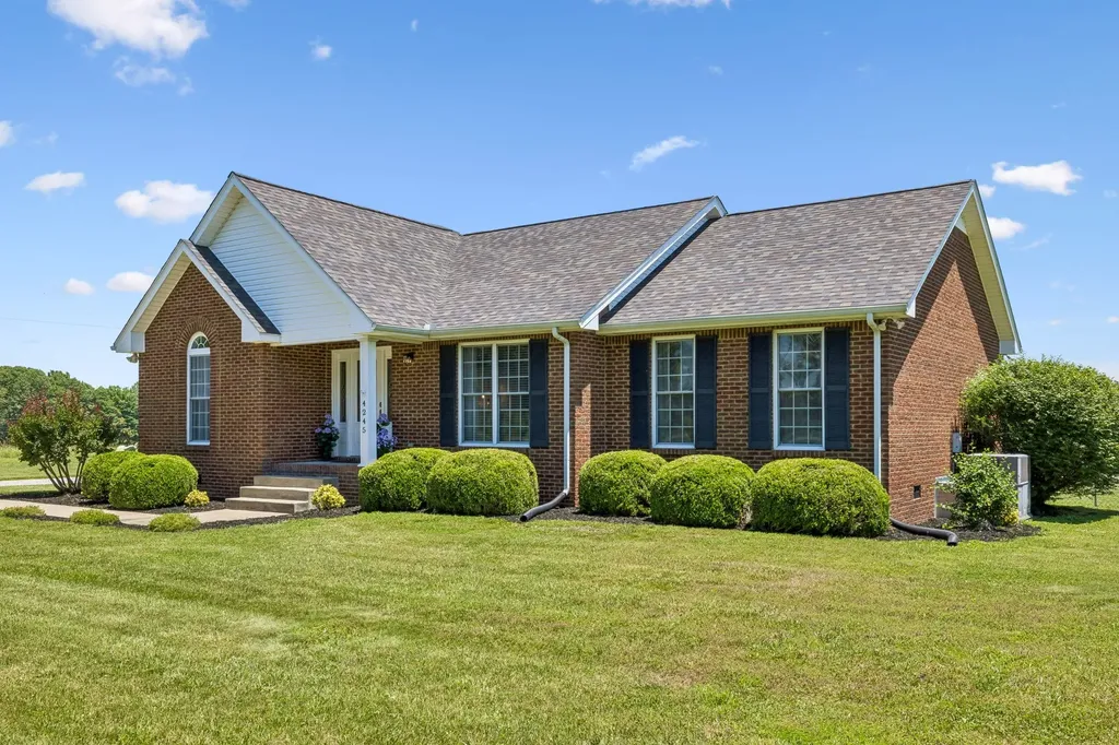 4245 James Stone Road Cedar Hill TN 37032