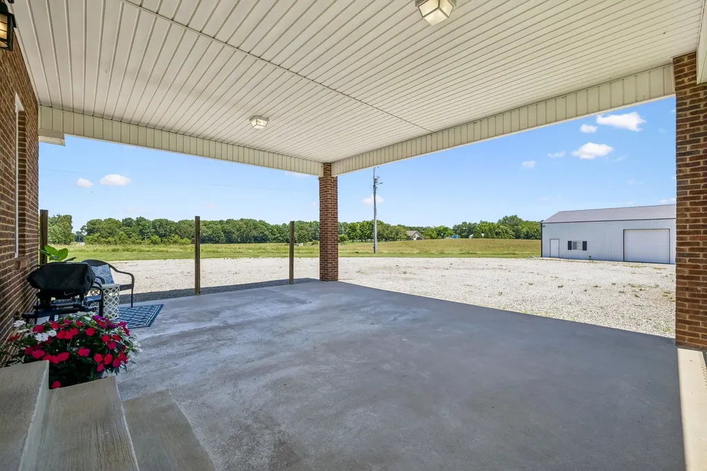 4245 James Stone Road Cedar Hill TN 37032
