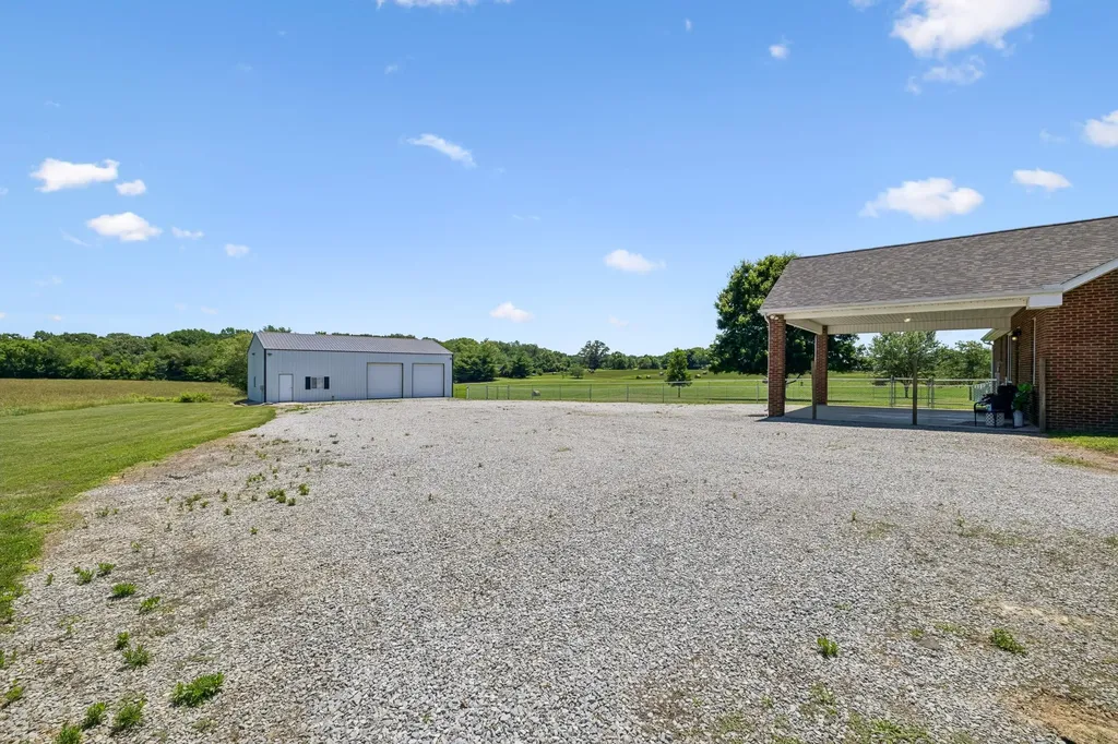 4245 James Stone Road Cedar Hill TN 37032