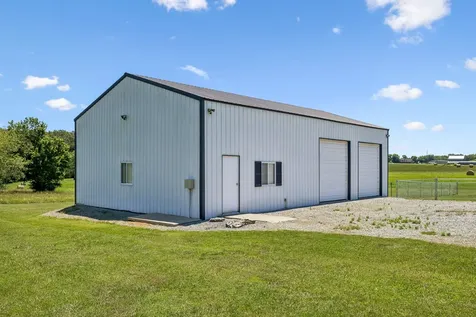 4245 James Stone Road Cedar Hill TN 37032
