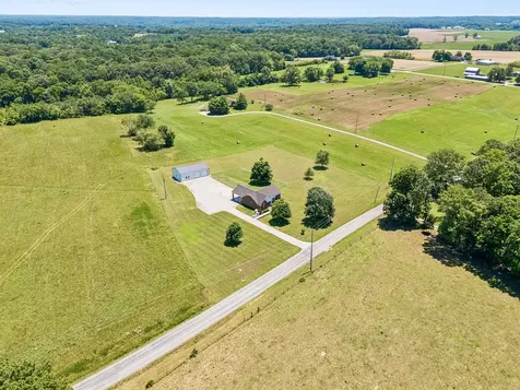 4245 James Stone Road Cedar Hill TN 37032