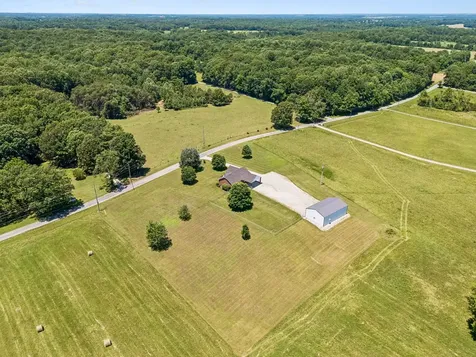 4245 James Stone Road Cedar Hill TN 37032