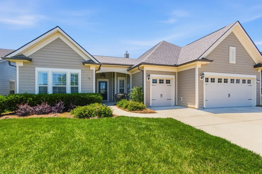 2102 Loudon Hill Spring Hill TN 37174