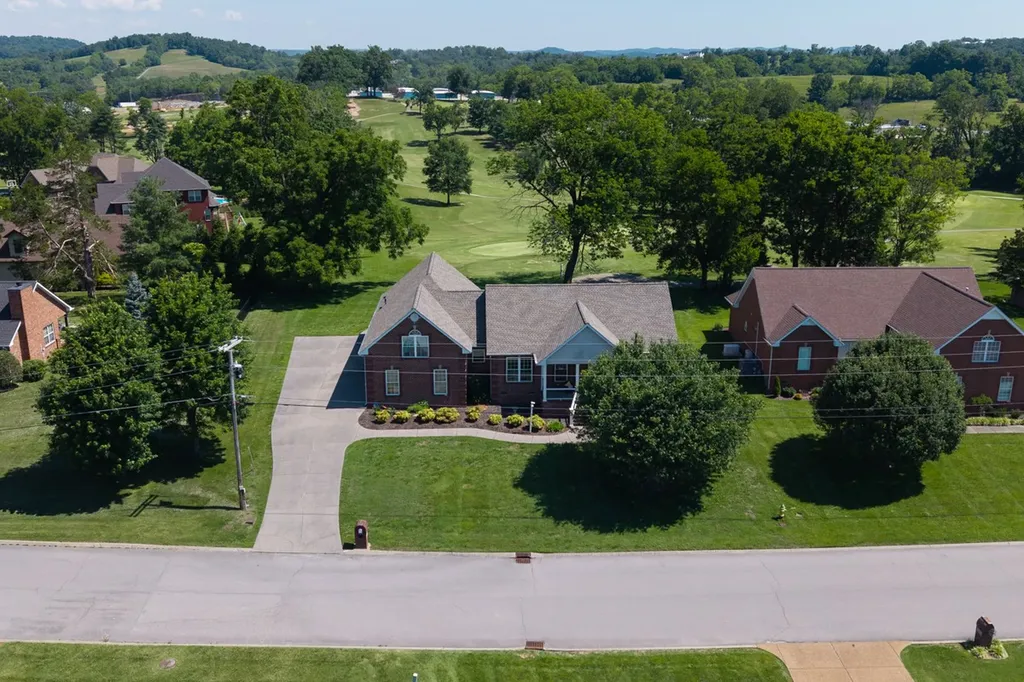 291 Bayhill Drive Gallatin TN 37066