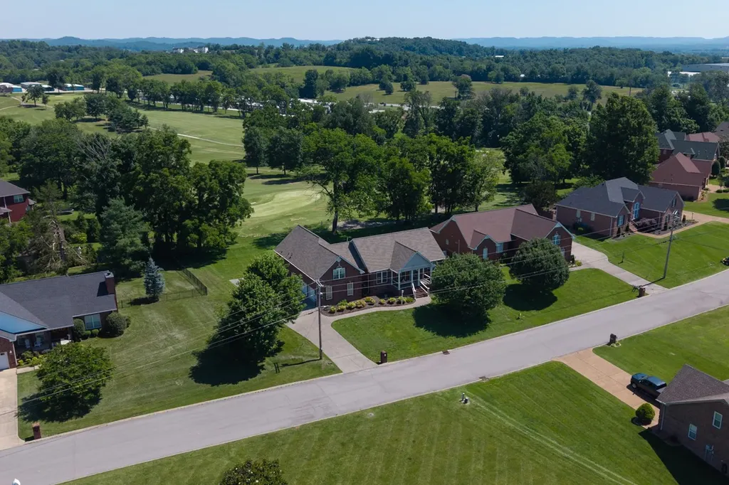 291 Bayhill Drive Gallatin TN 37066