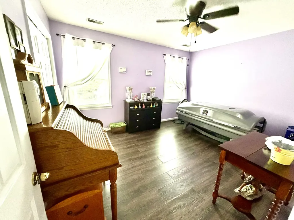 400 Sharondale Drive Tullahoma TN 37388