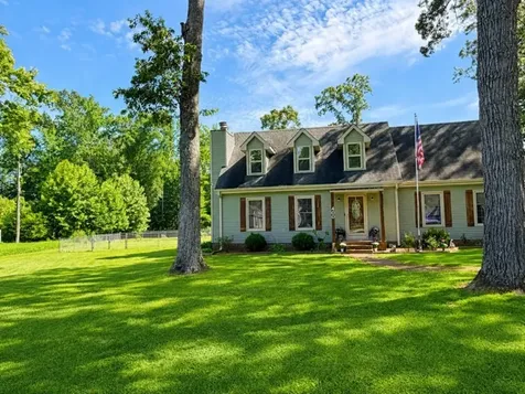 400 Sharondale Drive Tullahoma TN 37388