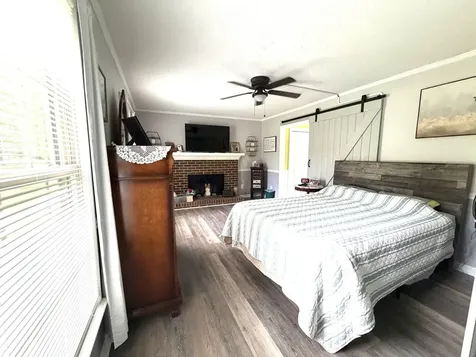 400 Sharondale Drive Tullahoma TN 37388
