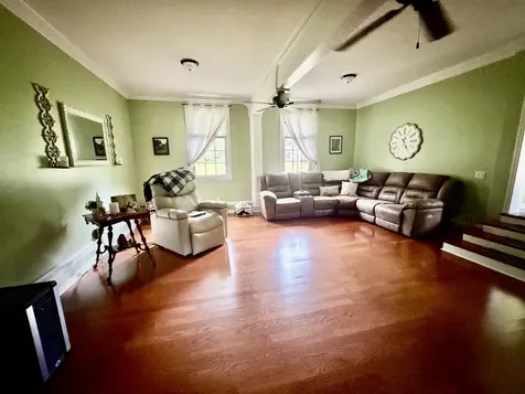 400 Sharondale Drive Tullahoma TN 37388