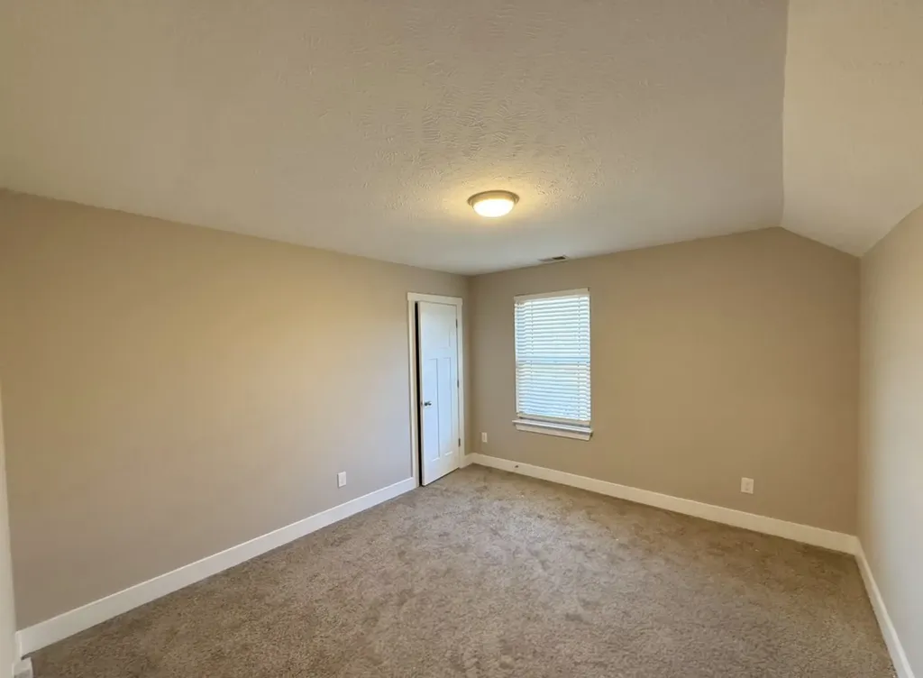 212 Ralen Avenue Christiana TN 37037