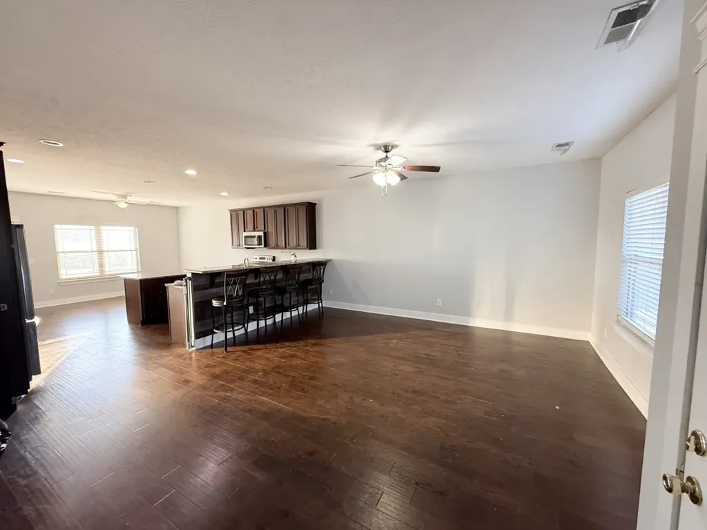 212 Ralen Avenue Christiana TN 37037