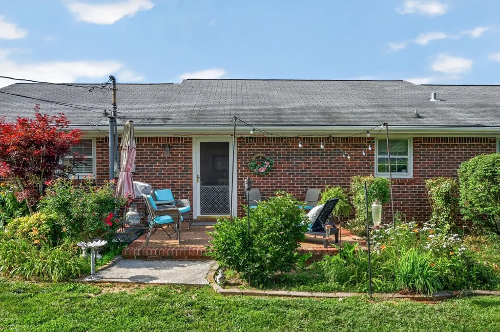 1535 Bennie Drive Cookeville TN 38501