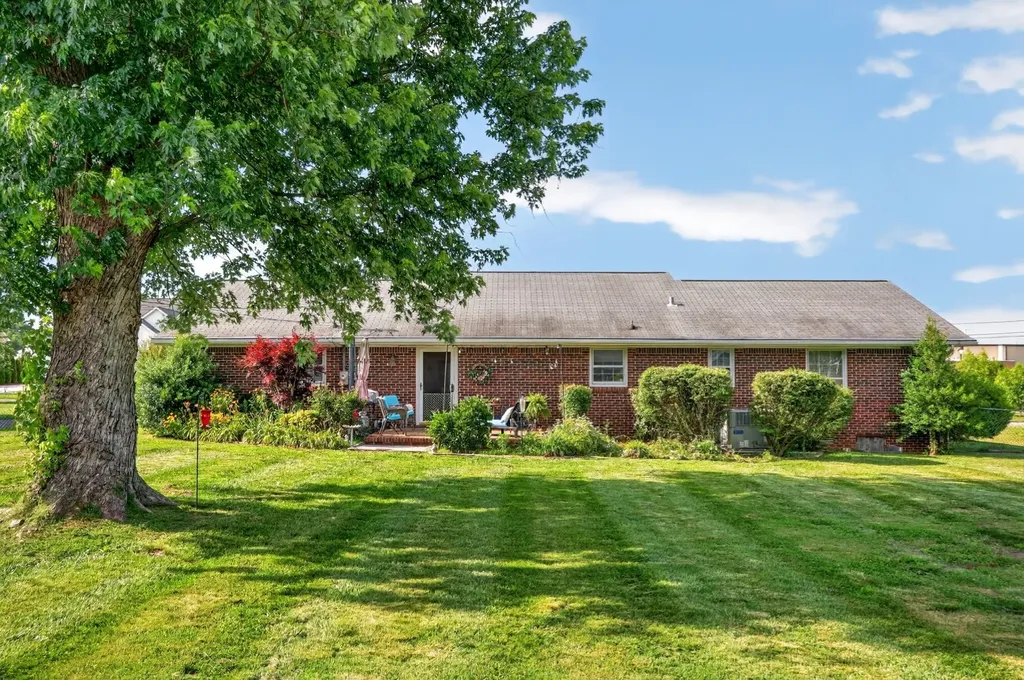 1535 Bennie Drive Cookeville TN 38501