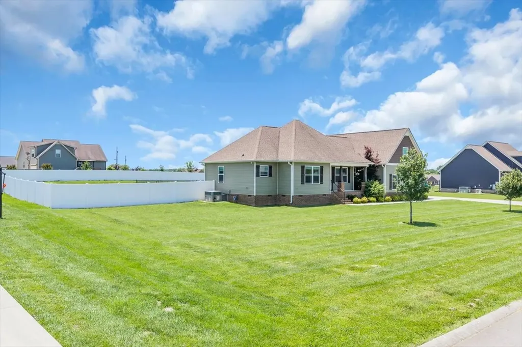 531 Richland Farms Drive Manchester TN 37355