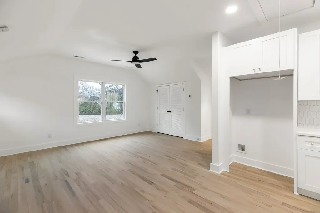 1215 Montgomery Avenue Nashville TN 37207