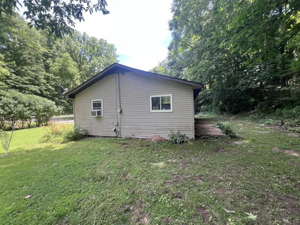 455 Beasley Hollow Road Linden TN 37096