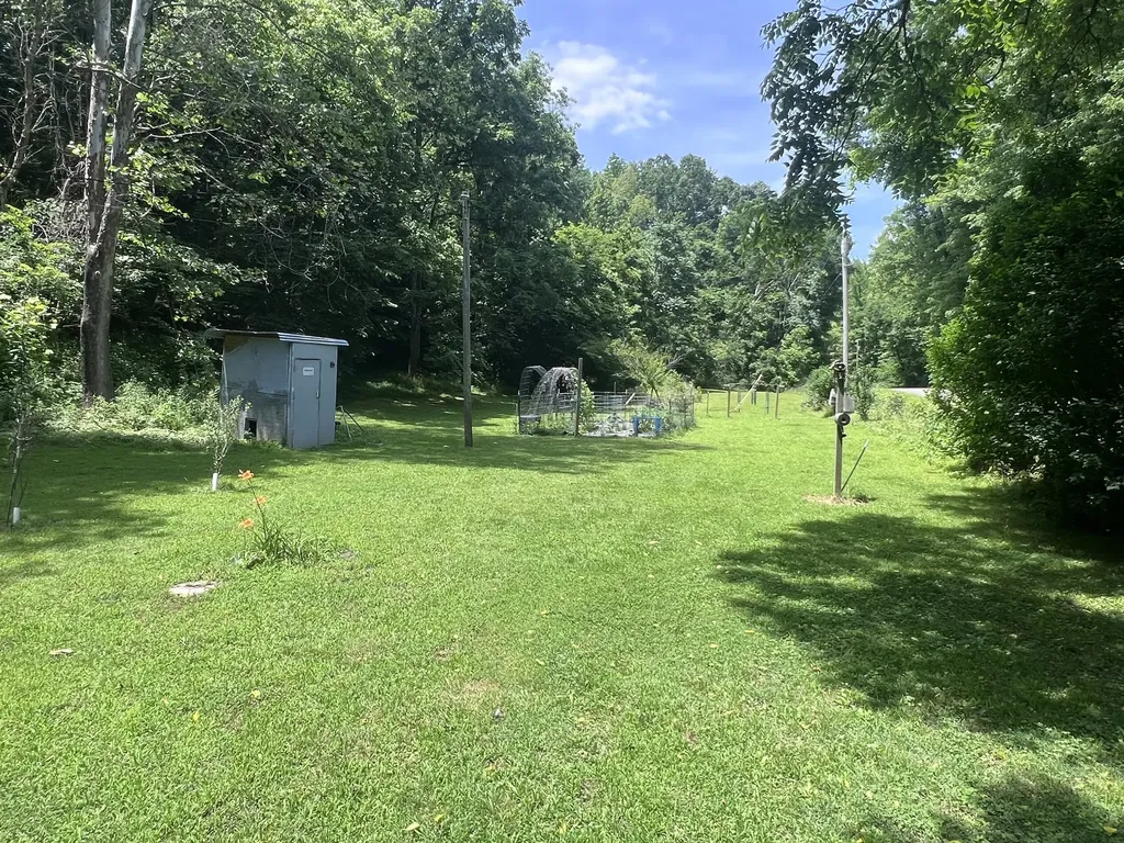 455 Beasley Hollow Road Linden TN 37096