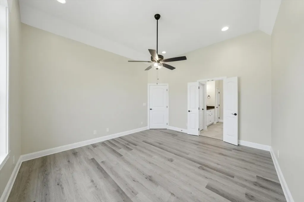 224 Lake View Point Englewood TN 37329