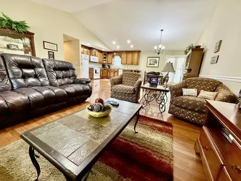 145 Murray Lake Drive Winchester TN 37398