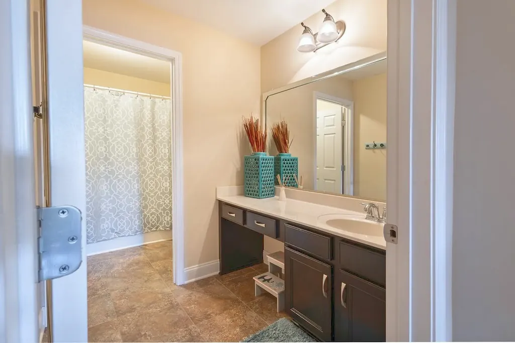 138 Sandpiper Circle Hendersonville TN 37075