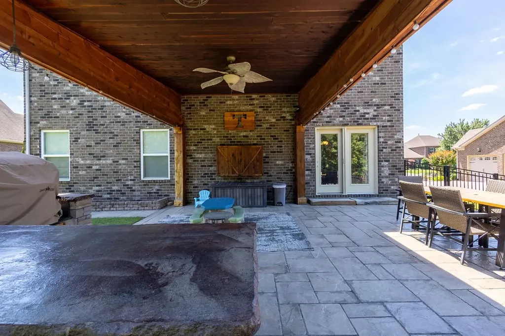 138 Sandpiper Circle Hendersonville TN 37075