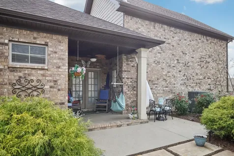 1082 N Mcmahan Drive Gallatin TN 37066