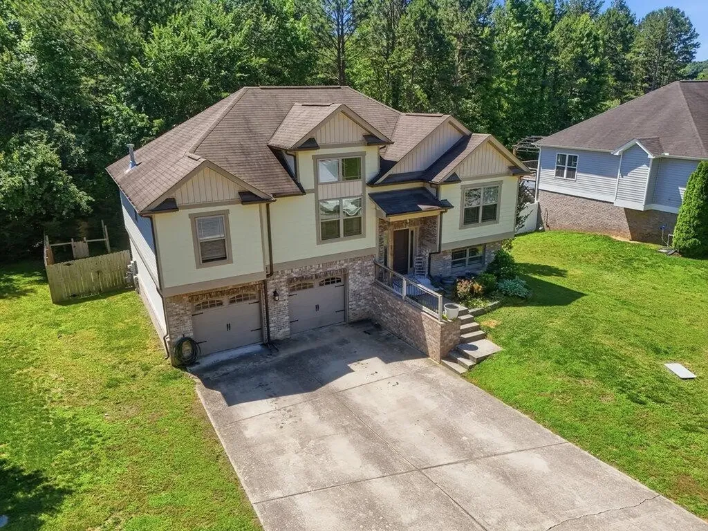 9023 Wood Dale Lane Hixson TN 37343