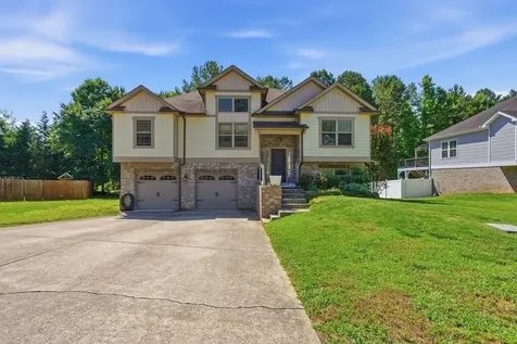 9023 Wood Dale Lane Hixson TN 37343