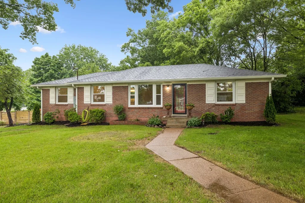4711 Abbay Drive Nashville TN 37211