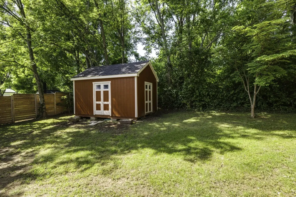 4711 Abbay Drive Nashville TN 37211