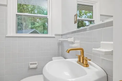 4711 Abbay Drive Nashville TN 37211