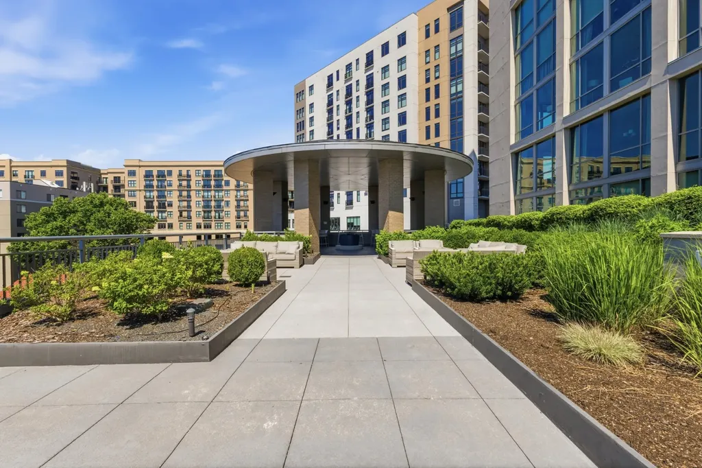 900 20th Ave, S Nashville TN 37212