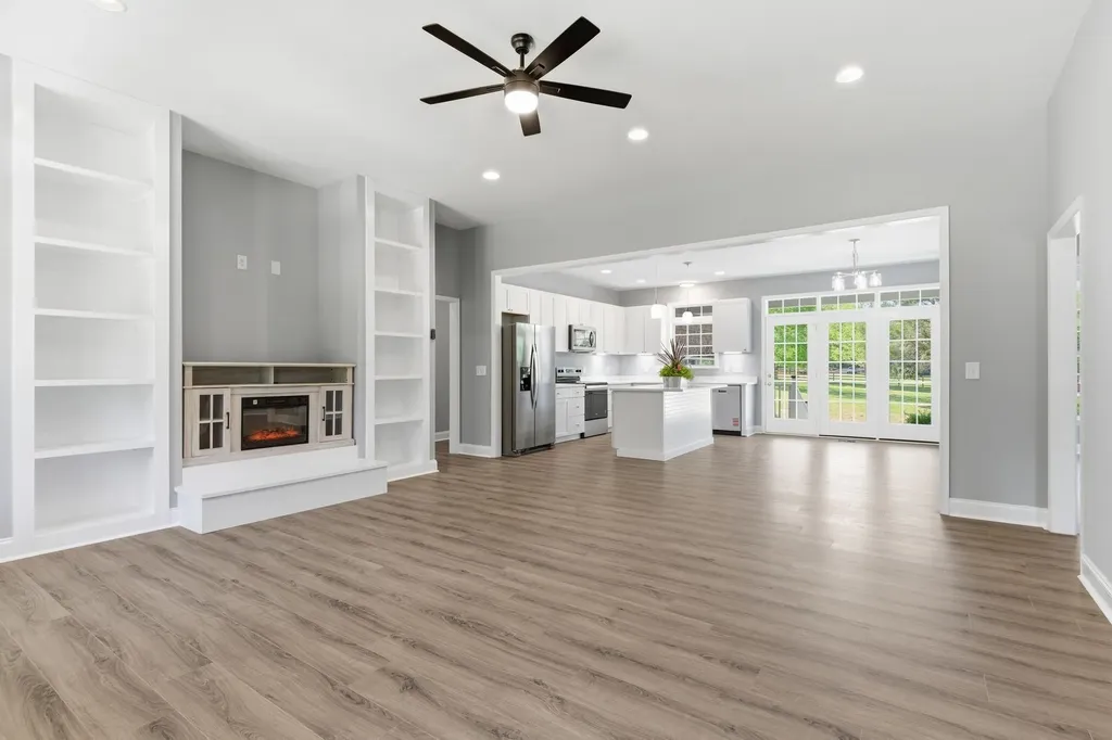 8347 Horseshoe Road Cross Plains TN 37049