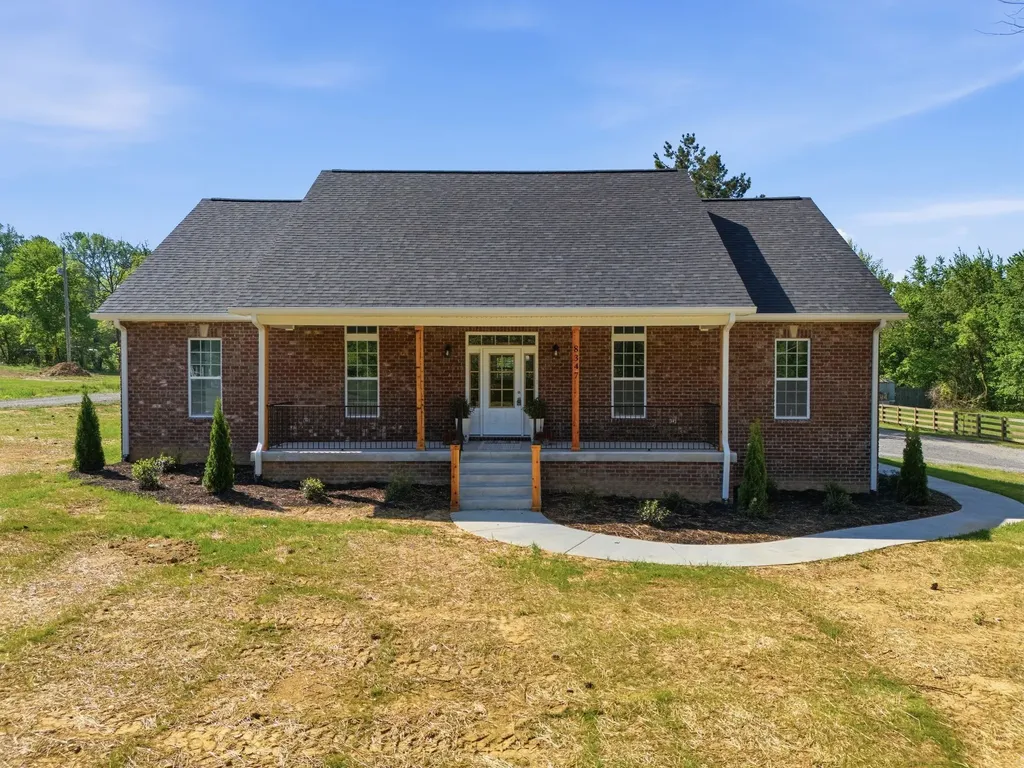 8347 Horseshoe Road Cross Plains TN 37049