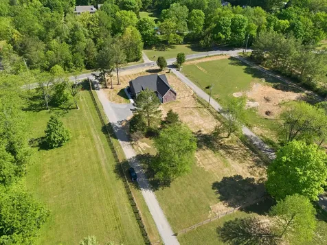 8347 Horseshoe Road Cross Plains TN 37049