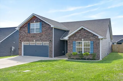 1044 Charles Thomas Drive Clarksville TN 37042